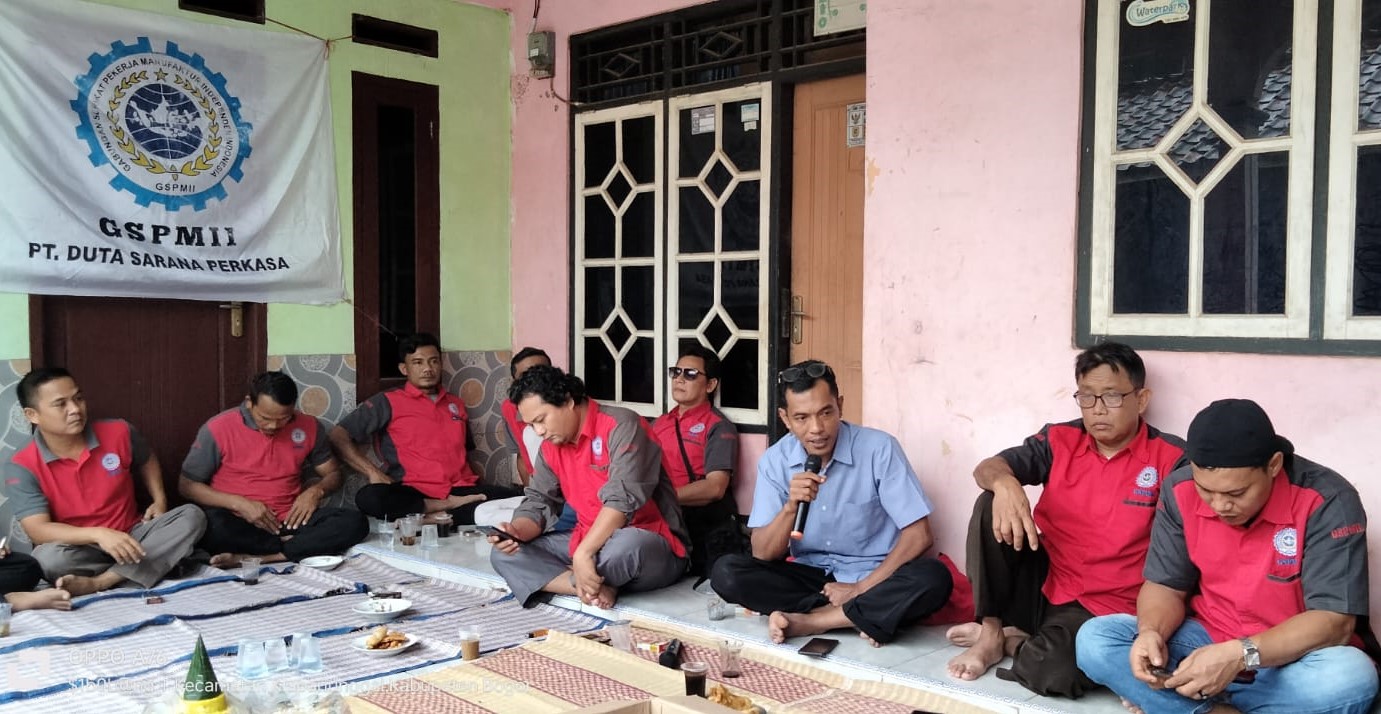 Konsolidasi Anggota PUK GSPMII PT. DUSASPUN Bersama DPC GSPMII Bogor
